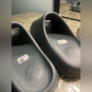 Women’s Yeezy slides